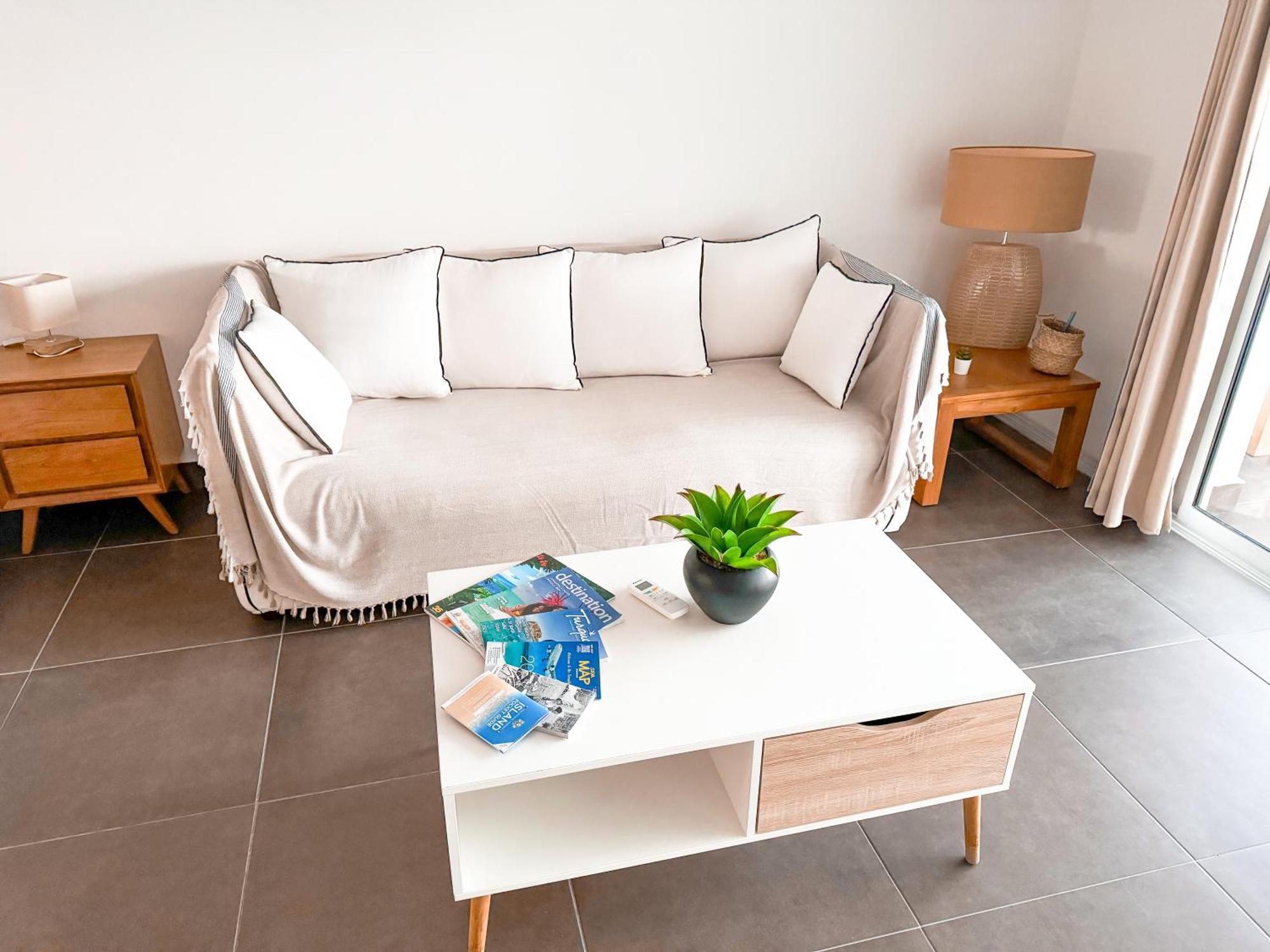 Top Floor Unit 520 Ft2 - 48 M2 With Stunning Dominant View On Ocean, St Barth, Orient Bay Cul de Sac Zewnętrze zdjęcie